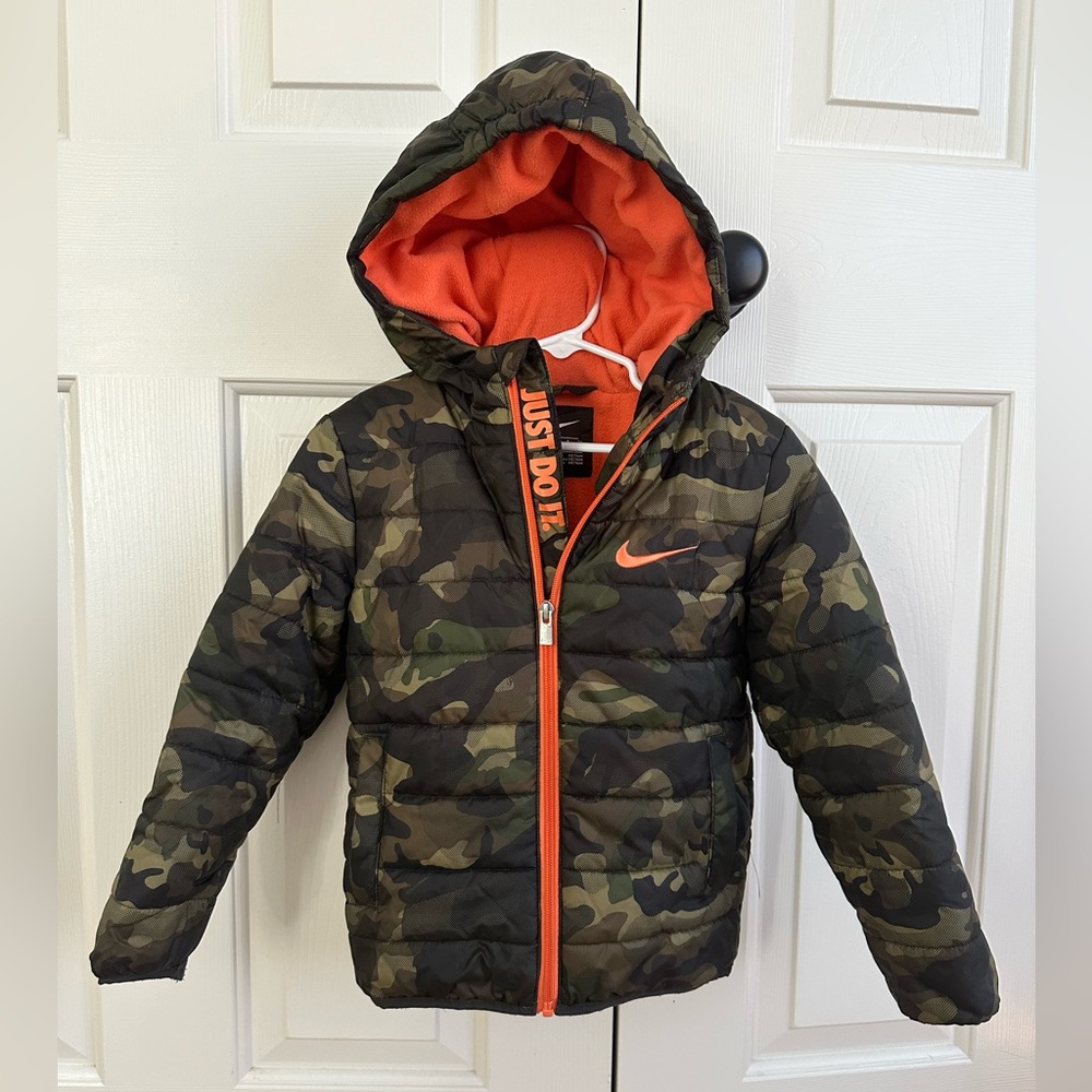 Nike kids Windrunner puffer jacket
